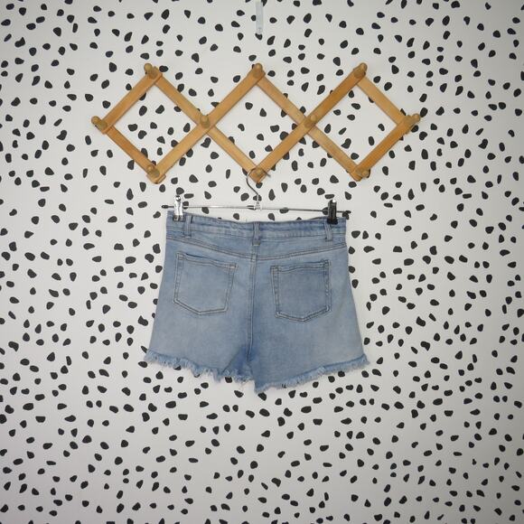 Art Class Light Wash Distressed Denim Cut Off Girls Jean Shorts - Picture 3 of 6